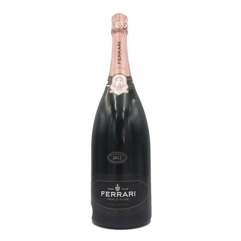 Perlè Rosè 1,50lt Ferrari